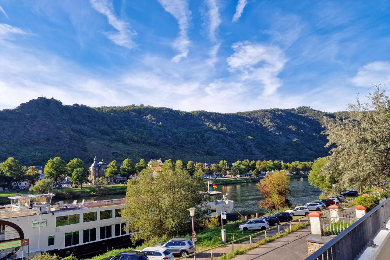 Vivamosel: Appartement Mit Mosel & Burgblick - Balkon - Parken - Aufzug - Fahrradraum Κόχεμ Εξωτερικό φωτογραφία
